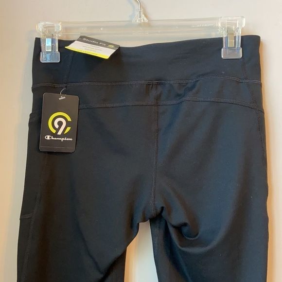 Champion Studio Fit Black 7/8 Legging - Picture 4 of 9